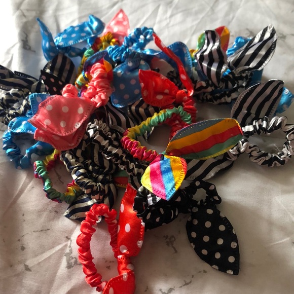HAIR SCRUNCHIES - Picture 5 of 7